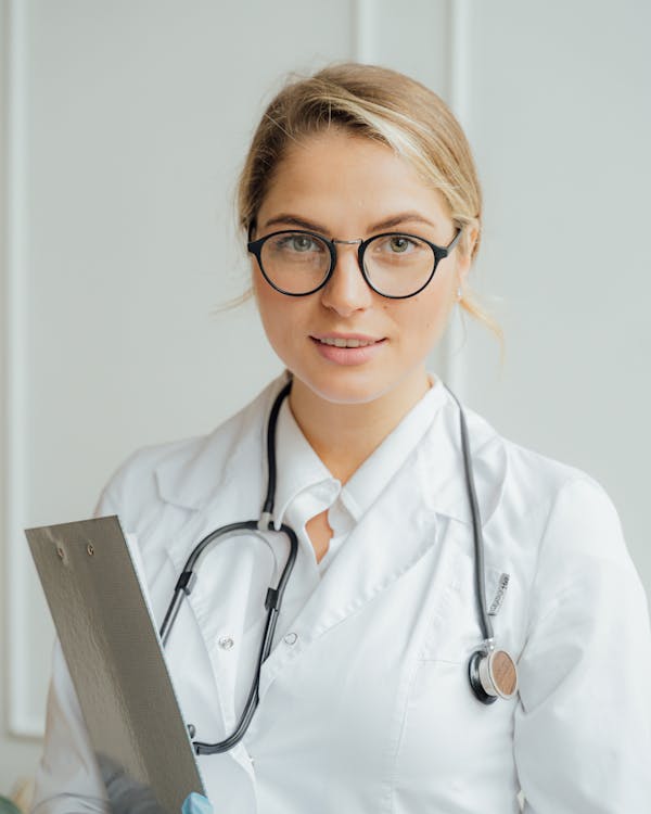 Dr. Katrina Reyes, Founder & Lead Dentist